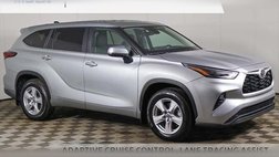 2024 Toyota Highlander LE