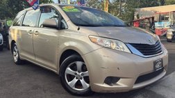 2013 Toyota Sienna LE