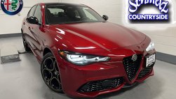 2025 Alfa Romeo Giulia Intensa