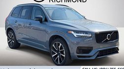 2023 Volvo XC90 Recharge T8 Plus Dark Theme