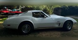 1974 Chevrolet Corvette Stingray Coupe RWD