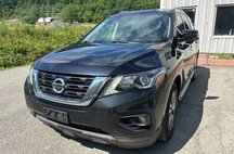 2018 Nissan Pathfinder SV