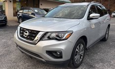 2019 Nissan Pathfinder SV