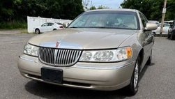 1999 Lincoln Town Car Signature