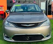 2018 Chrysler Pacifica Hybrid Limited