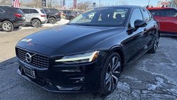 2022 Volvo S60 B5 Momentum