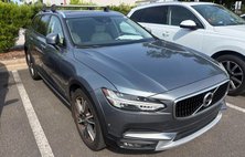 2017 Volvo V90 Cross Country T6