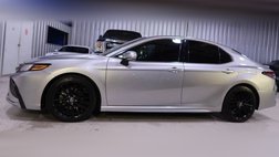2022 Toyota Camry Hybrid XSE