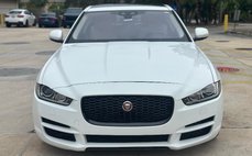 2018 Jaguar XE 25t Premium