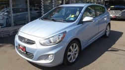 2013 Hyundai Accent SE