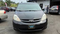 2010 Toyota Sienna LE