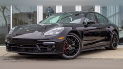 2023 Porsche Panamera GTS