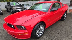 2006 Ford Mustang GT Deluxe