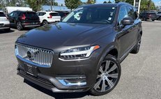 2023 Volvo XC90 Recharge T8 Plus Bright Theme 6P