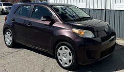 2013 Scion xD Base