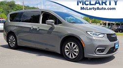 2022 Chrysler Pacifica Hybrid Touring L
