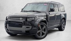 2024 Land Rover Defender 130 P400 Outbound