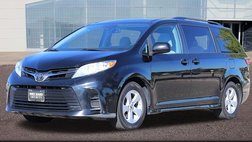 2018 Toyota Sienna LE