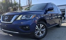 2019 Nissan Pathfinder SV