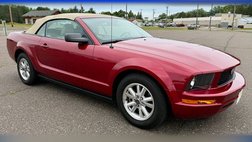 2007 Ford Mustang V6 Deluxe