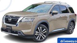2023 Nissan Pathfinder Platinum