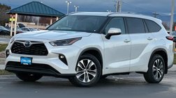 2022 Toyota Highlander Hybrid XLE