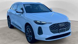 2025 Audi Q5 quattro Premium TFSI