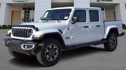 2026 Jeep Gladiator Sahara