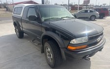 2001 Chevrolet S-10 LS