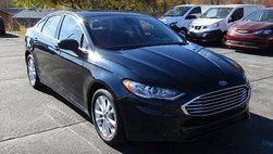 2020 Ford Fusion SE