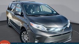 2020 Toyota Sienna XLE 7-Passenger FWD with Auto-Access Seat
