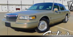 1996 Lincoln Town Car Signature