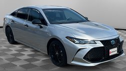 2022 Toyota Avalon Hybrid XSE Nightshade