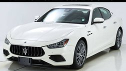 2022 Maserati Ghibli Modena Q4