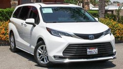 2022 Toyota Sienna XLE