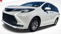 2023 Toyota Sienna XLE