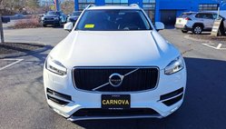 2019 Volvo XC90 T6 Momentum