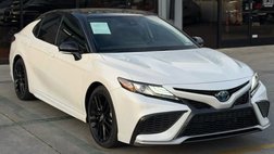 2022 Toyota Camry Hybrid XSE