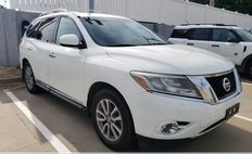2016 Nissan Pathfinder SL