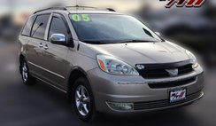 2005 Toyota Sienna LE