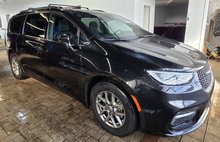 2022 Chrysler Pacifica Touring