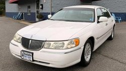 1999 Lincoln Town Car Signature