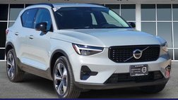 2026 Volvo XC40 B5 Plus