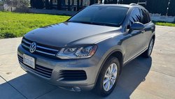 2014 Volkswagen Touareg VR6 Sport
