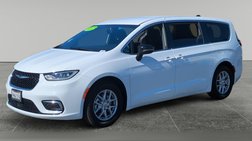 2024 Chrysler Pacifica Touring