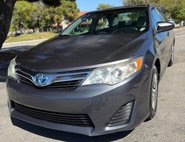 2013 Toyota Camry Hybrid LE