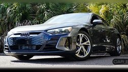 2023 Audi e-tron GT quattro Premium Plus