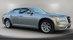2017 Chrysler 300 C