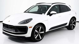 2025 Porsche Macan T