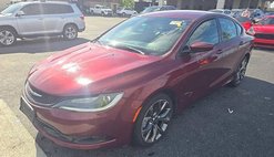 2016 Chrysler 200 S